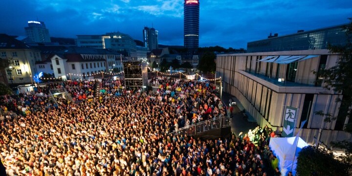Blick auf das Publikum beim Faber-Konzert zur Kulturarena 2024  ©Kulturarena, C. Worsch