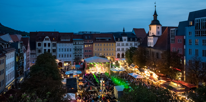 Bühne auf dem Marktplatz zum Jenaer Altstadtfest