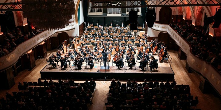 Jenaer Phliharmonie im Volkshaus Jena in Vogelperspektive  ©Jenaer Philharmonie, C. Worsch