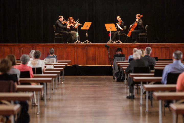 Streichquartett der Jenaer Philharmonie im Volkshaus Jena zur Spielzeitpräsentation 2020.2021