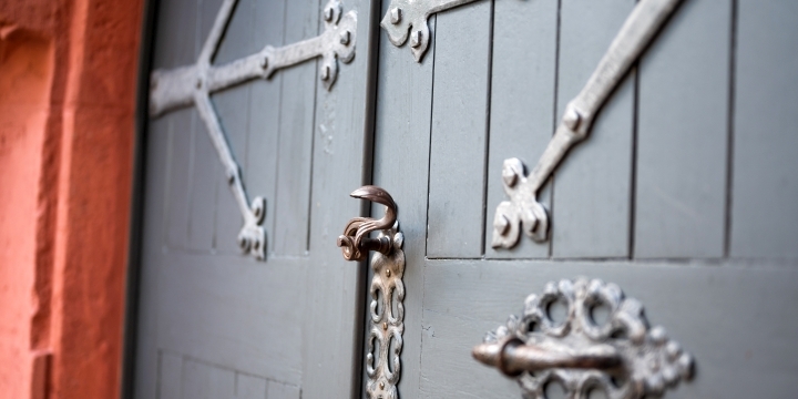 Detail des Eingangstors zur Göhre Jena