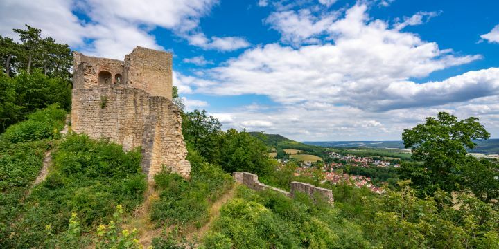 Blick auf die Lobdeburg Jena  ©JenaKultur, C. Häcker