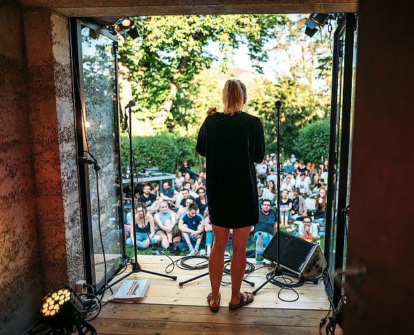 Kultur in Jena-Bild mit Publikum