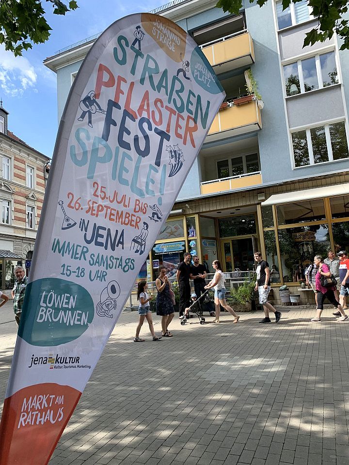 Ein Blick auf die Straßenpflaster-Festspiele